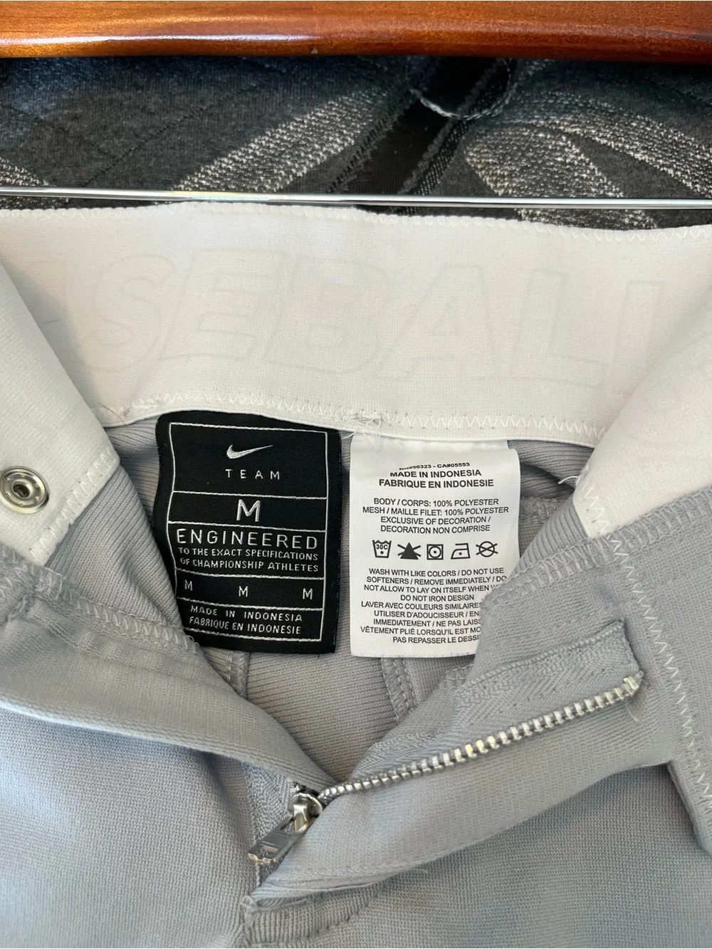 Nike Gray Baseball/Training Pants with Black Swoosh youth Medium